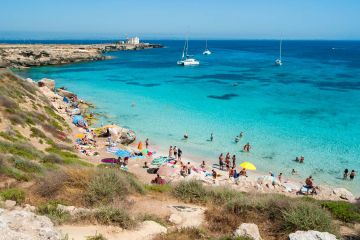 Escursioni in barca a Favignana e Levanzo da Trapani